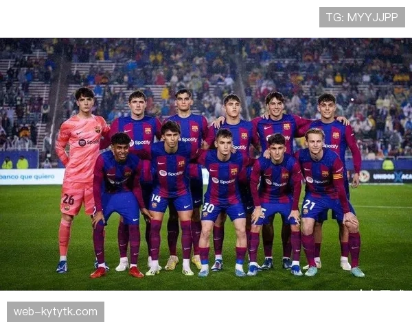 亚马尔与加维青训成材路径对比：出道年龄如何影响发展节奏？